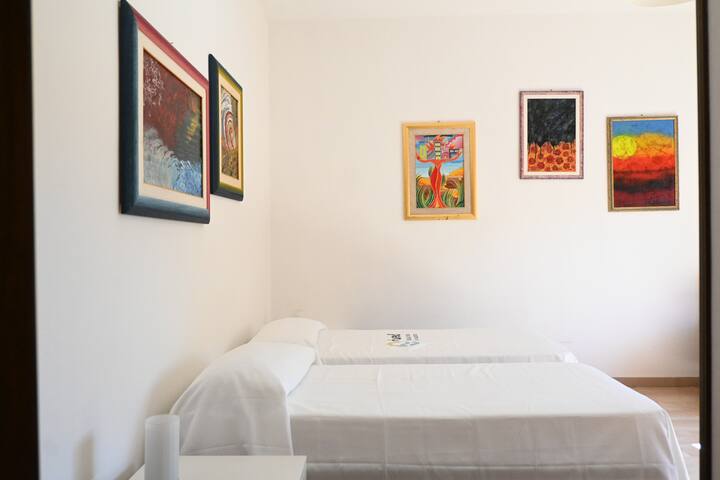 საძინებელი 2