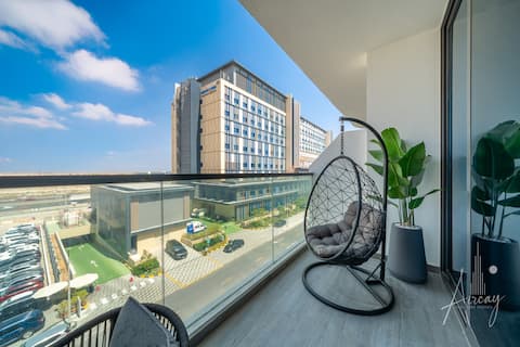 Top Airbnb: Luxury 1BR w/ Pool & Gym | Samana Park View| in Al Barsha South Third