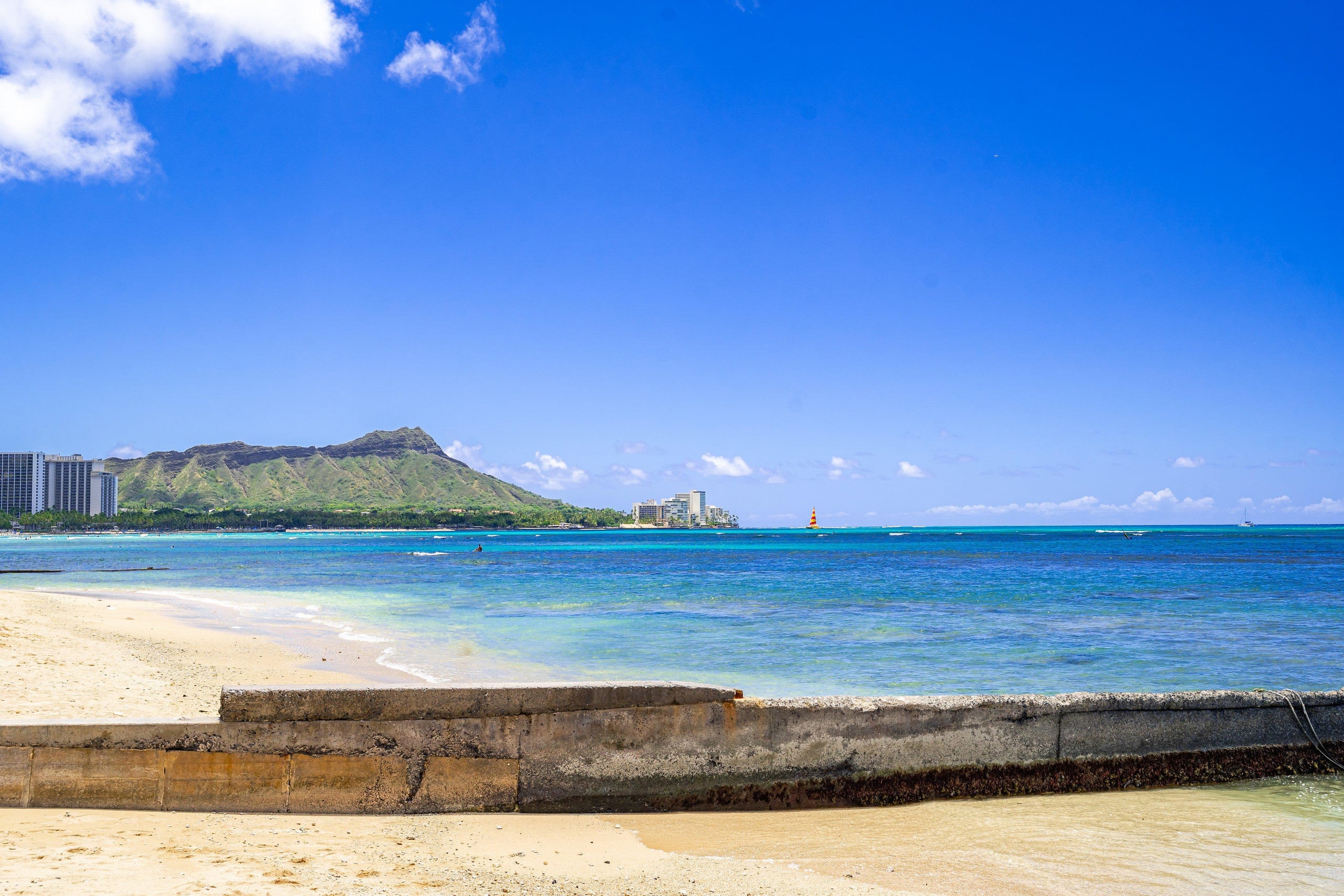 Condo in Honolulu · ★4.93 · 1 bedroom · 1 bed · 1 private bath - Image 18