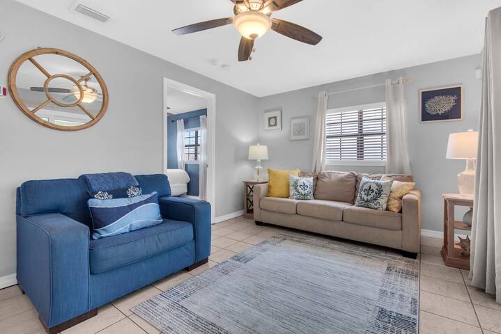 Listing in Pensacola Beach