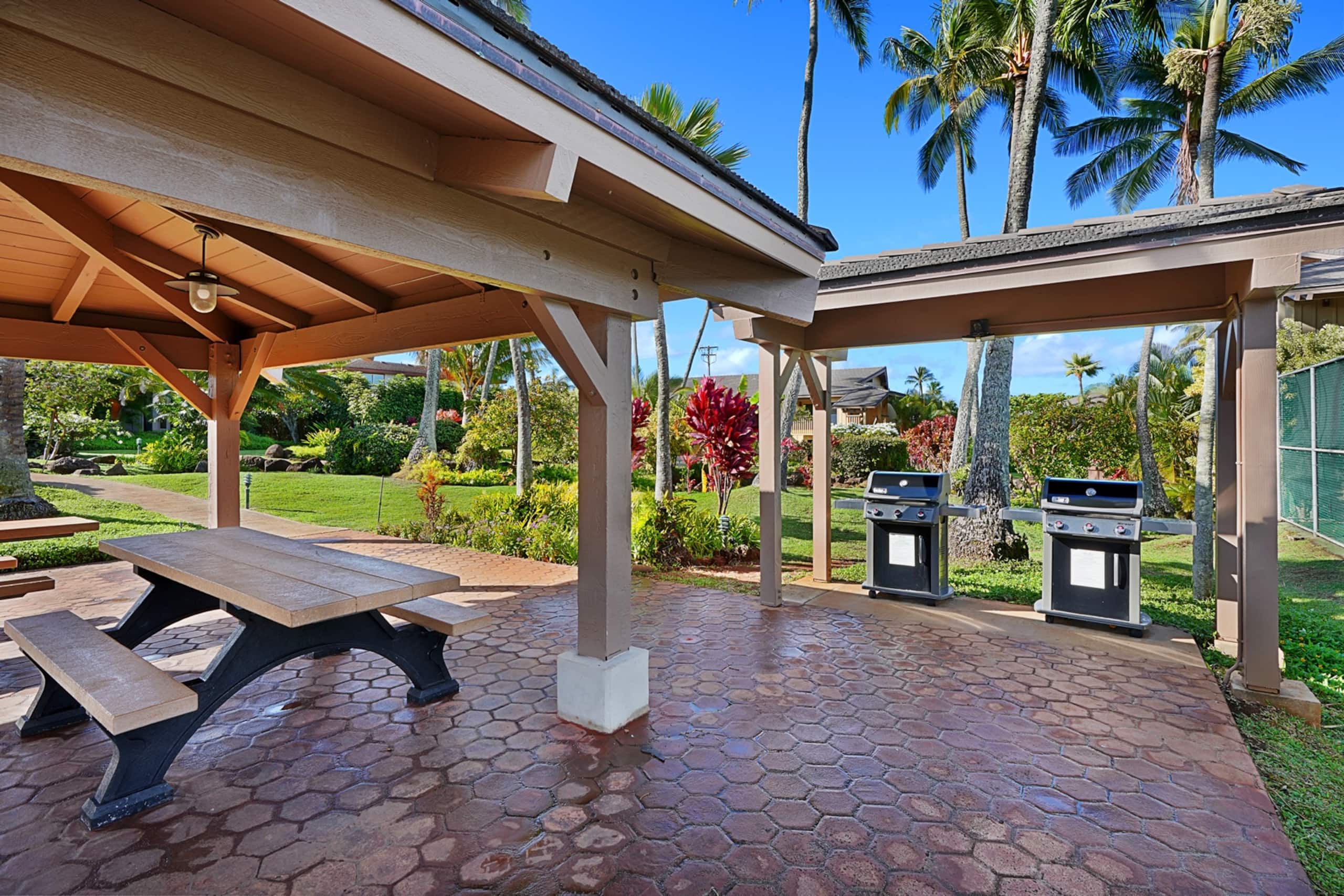 *NEW A/C* Ocean View Pool-Two Bed Steps to Beach - Image 22
