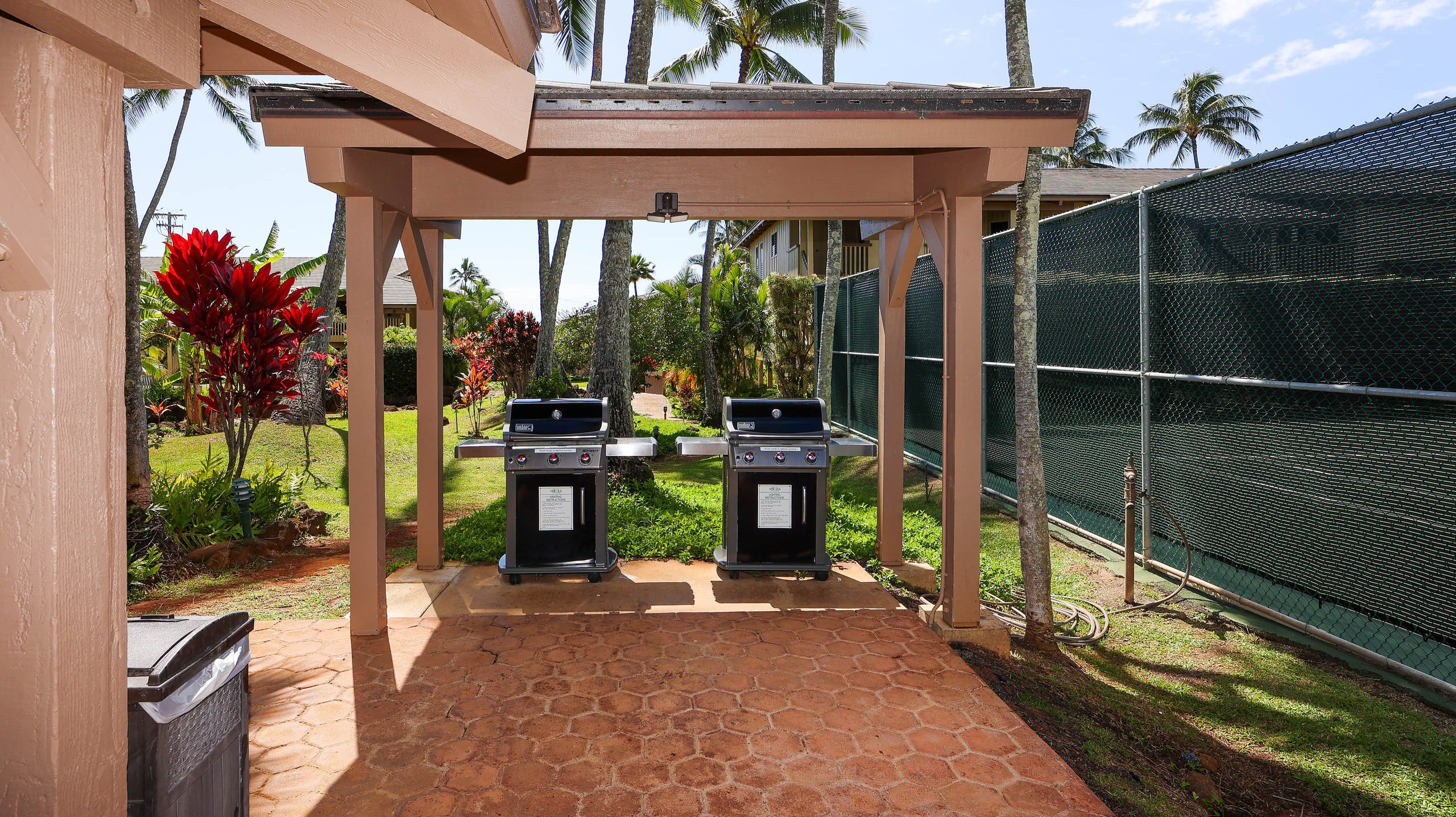 *NEW A/C* Ocean View Pool-Two Bed Steps to Beach - Image 23