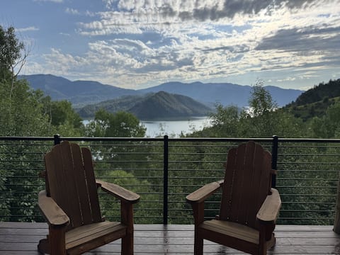 Palisades Haven Cabin (Lake Views!)