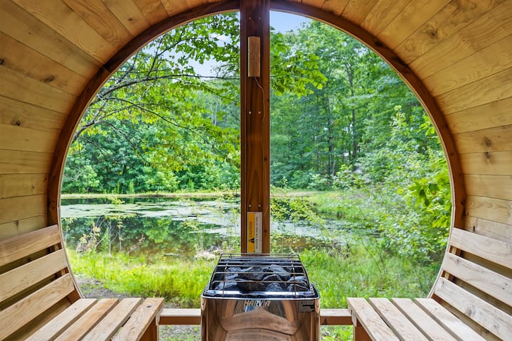Secluded Retreat With Grill, Hot Tub, & Sauna - Sewanee, TN