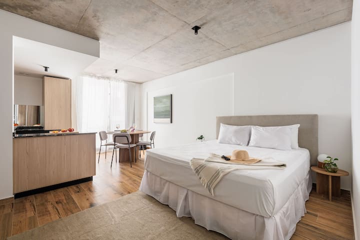 Kitnet em Palermo com comodidades