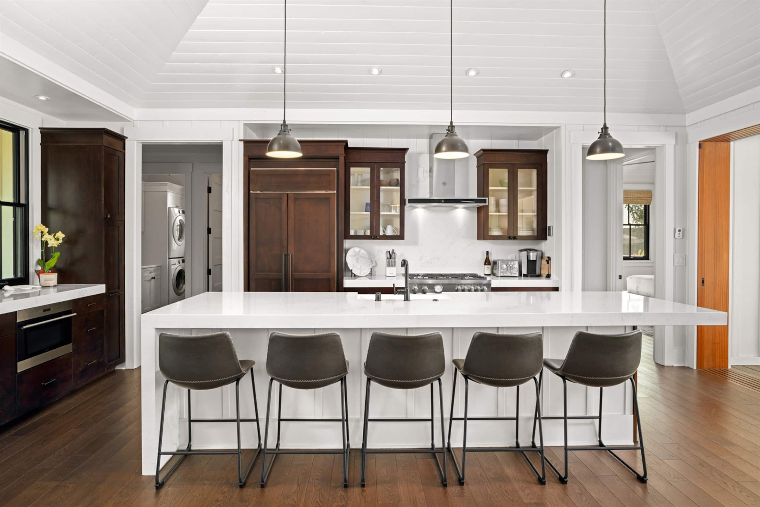 Home in Koloa · ★5.0 · 3 bedrooms · 4 beds · 4 baths - Photo 7
