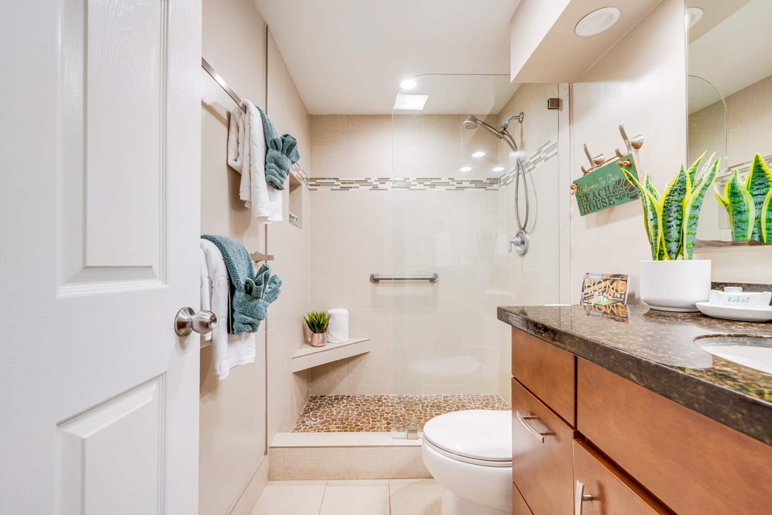 Condo in Kihei · ★4.86 · 1 bedroom · 2 beds · 1 shared bath - Image 21