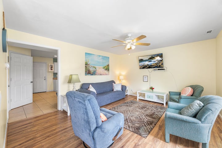 Parrot Bay J29 Townhouse In Downtown - Ocean City, MD