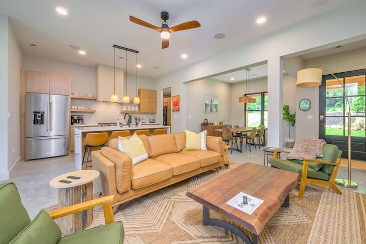 The Quartz Palace - Lakefront Energetic Oasis - Mooresville, NC