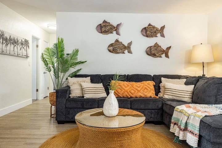 Coastal Style Living Room with a pull out Queen Bed