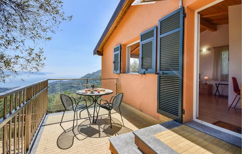 Top Airbnb: The little house between the sky and the sea in Santa Margherita Ligure