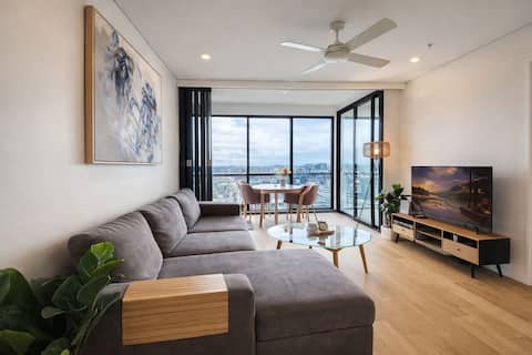 2BR Utopia Fortitude Valley -Pool-Rooftop-King bed