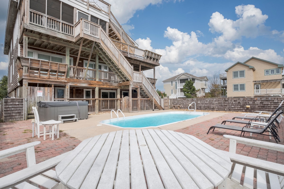 Oceanside Corolla | Pool & Theater w/ Surround