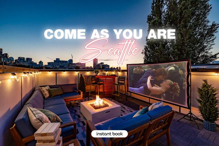 Rooftop Movie Theater | King Bed | Arcade | BBQ