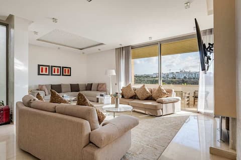 Marina Royal Duplex – Signature 5BR Residence
