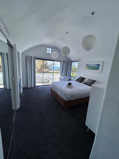 Coastal Retreat