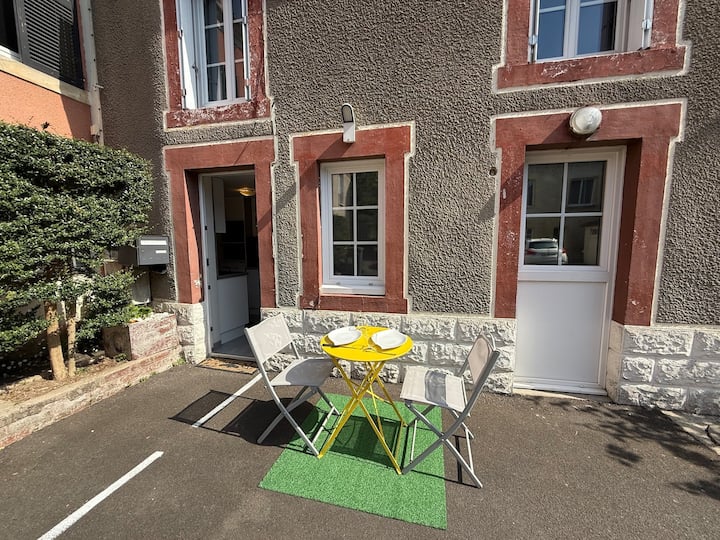 Le Spot H34, Proche De La Mer - Luc-sur-Mer