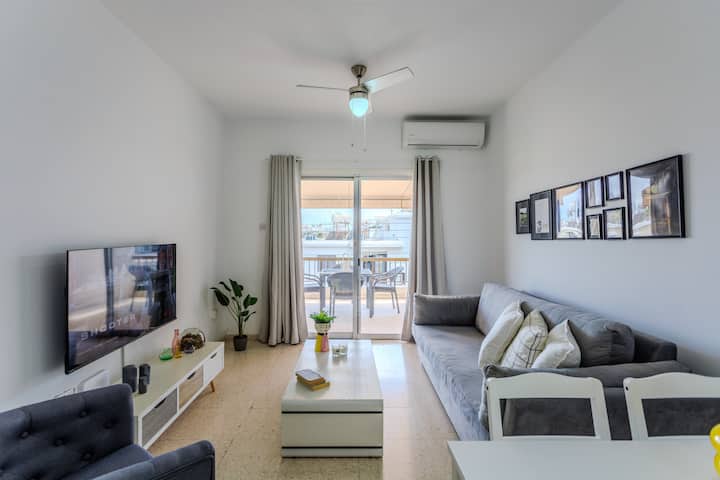 Estéa • Hope's Apartment In Heart Of Tourist Zone - Paphos