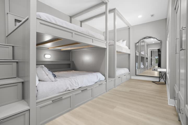 Апартман 7 - Стони Ривер - соба на спрат