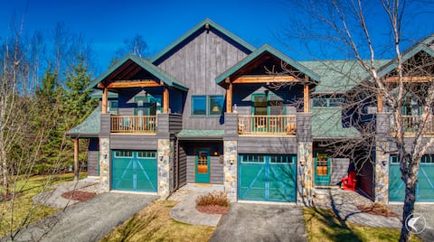 Luxury Riverbend Townhome Unit 21