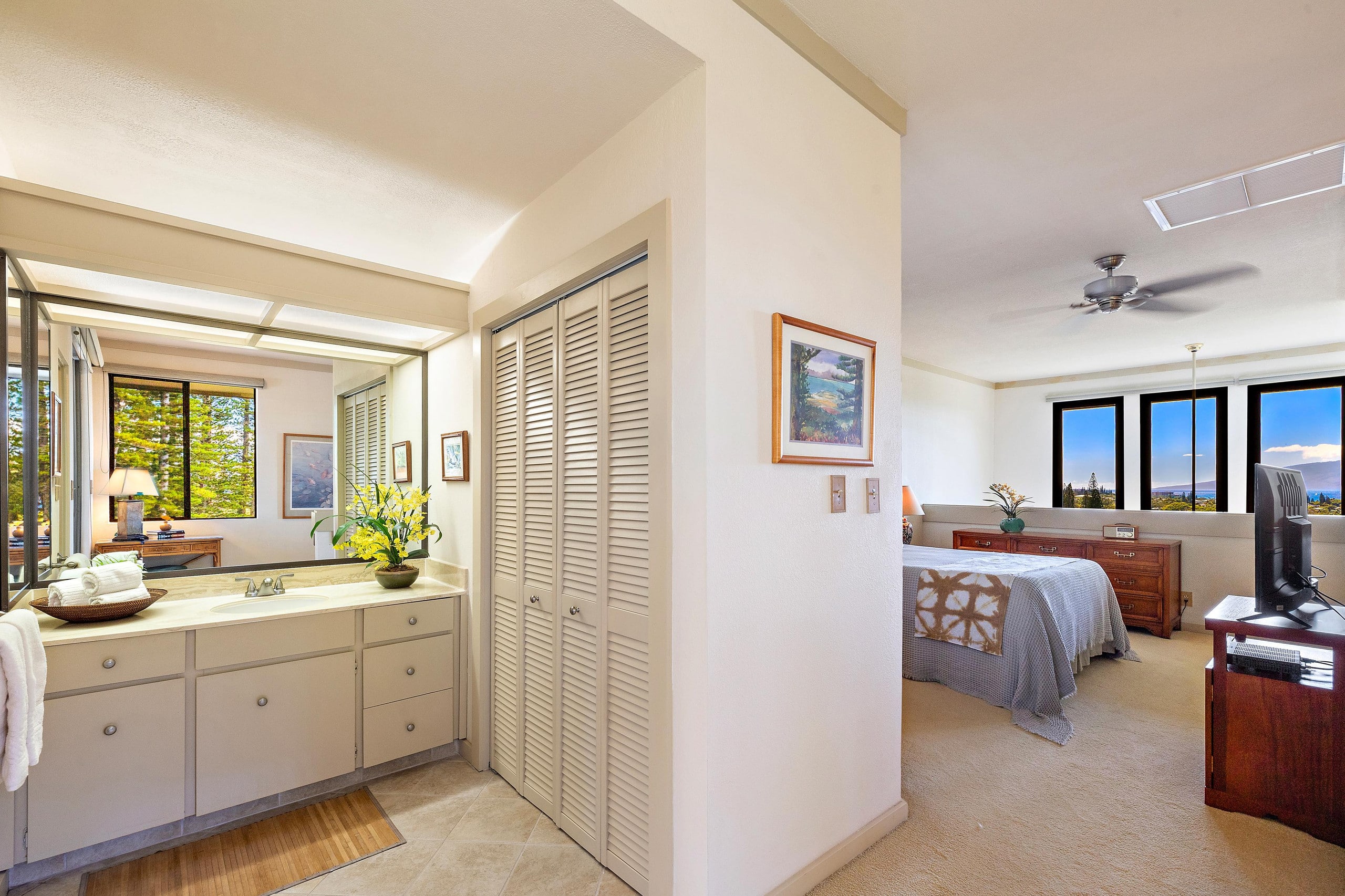 Condo in Lahaina · ★5.0 · 1 bedroom · 2 beds · 2 baths - Image 25