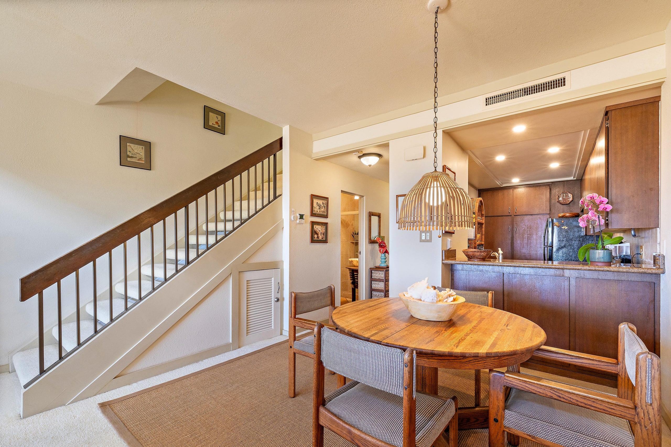 Condo in Lahaina · ★5.0 · 1 bedroom · 2 beds · 2 baths - Image 14