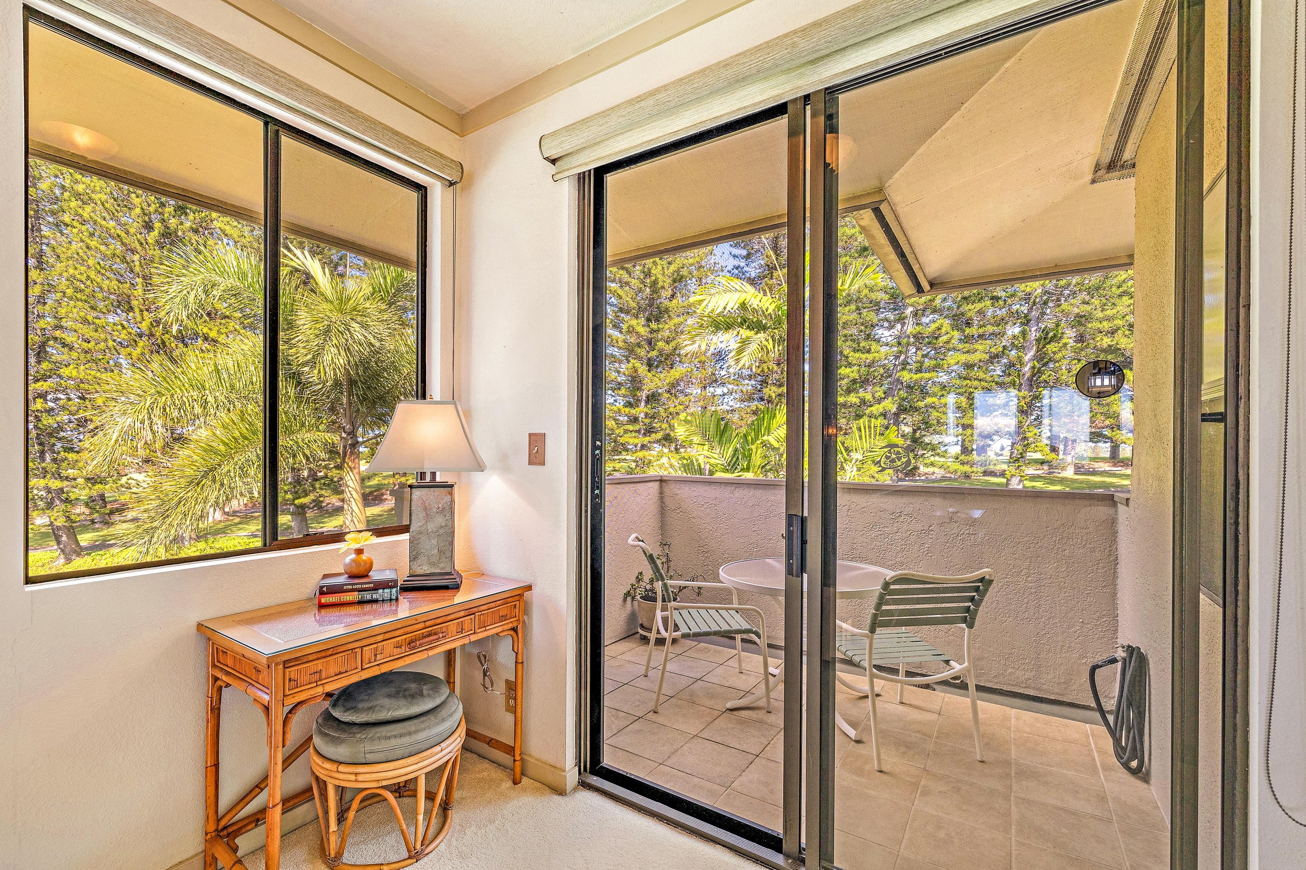 Condo in Lahaina · ★5.0 · 1 bedroom · 2 beds · 2 baths - Image 20
