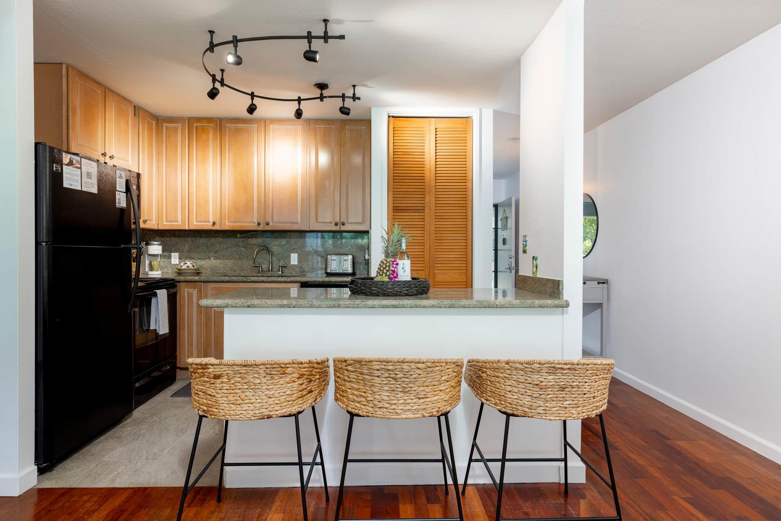 Condo in Kahuku · ★5.0 · 1 bedroom · 3 beds · 2 private baths - Image 3