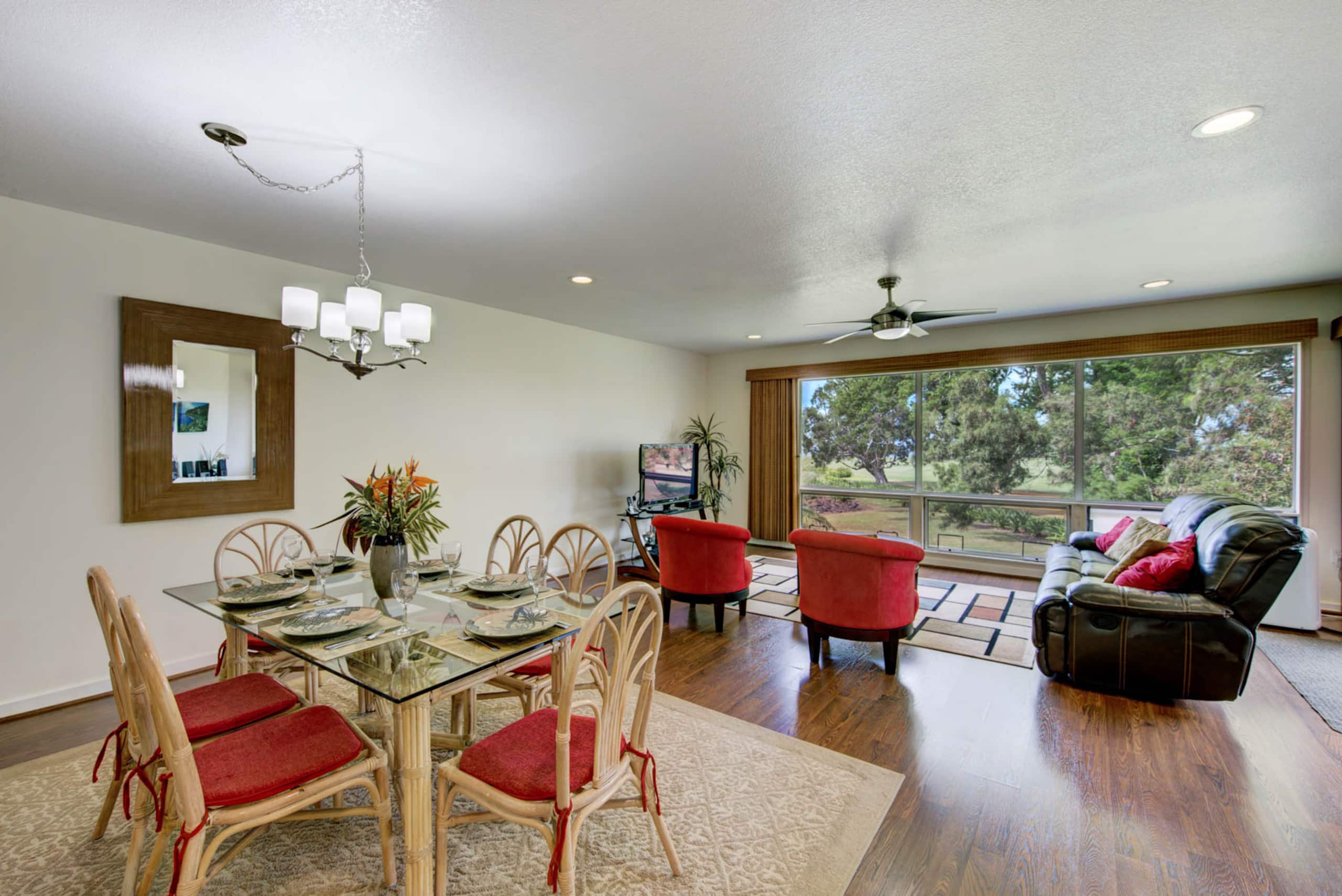 Condo in Princeville · ★4.76 · 2 bedrooms · 3 beds · 2 private baths - Image 11