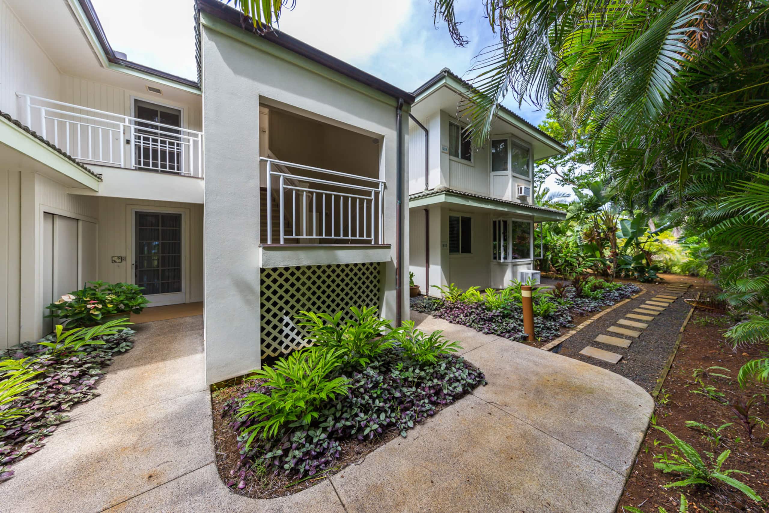 Condo in Princeville · ★4.76 · 2 bedrooms · 3 beds · 2 private baths - Image 25