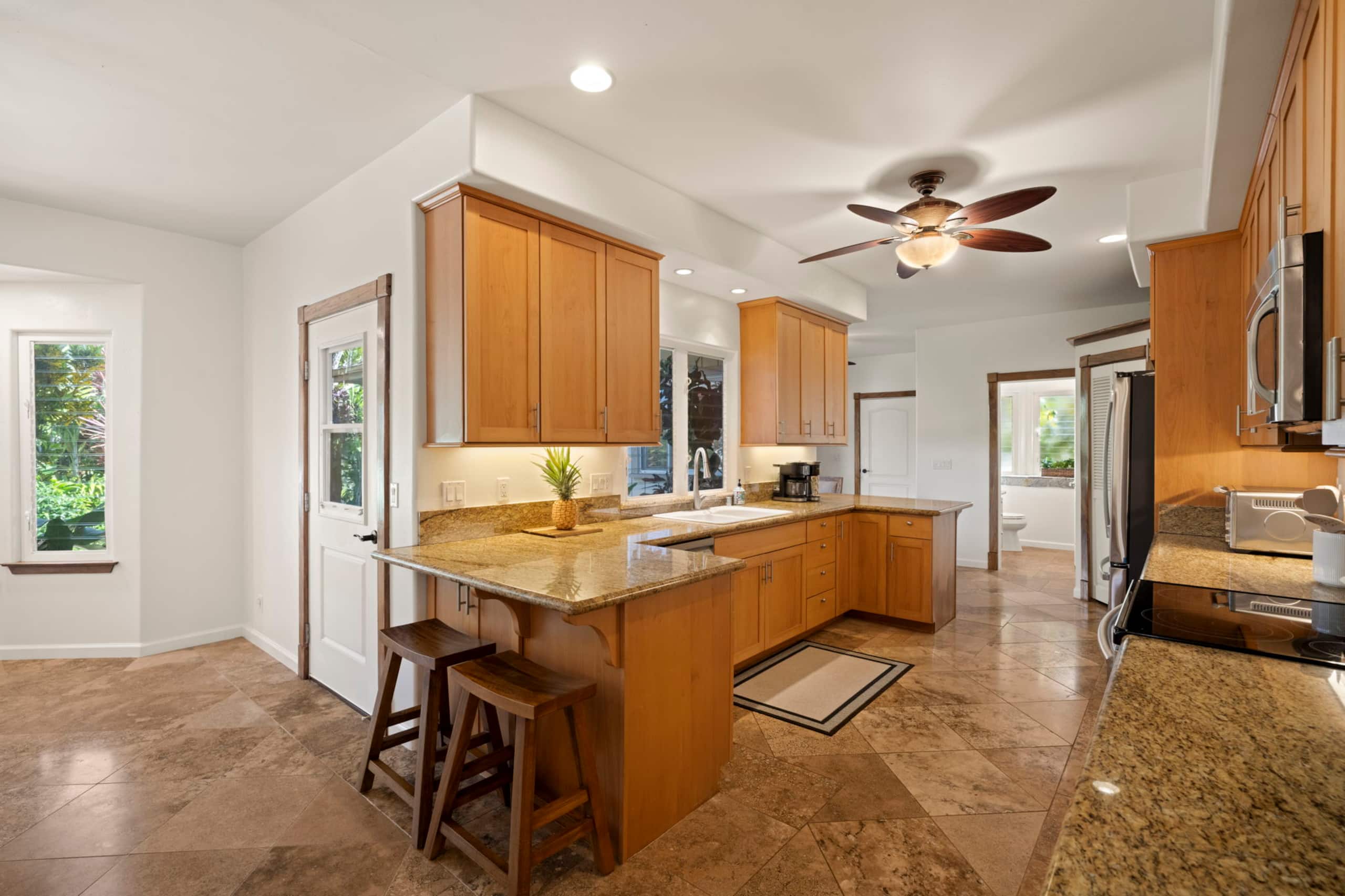 Home in Princeville · ★5.0 · 3 bedrooms · 3 beds · 3 private baths - Image 17