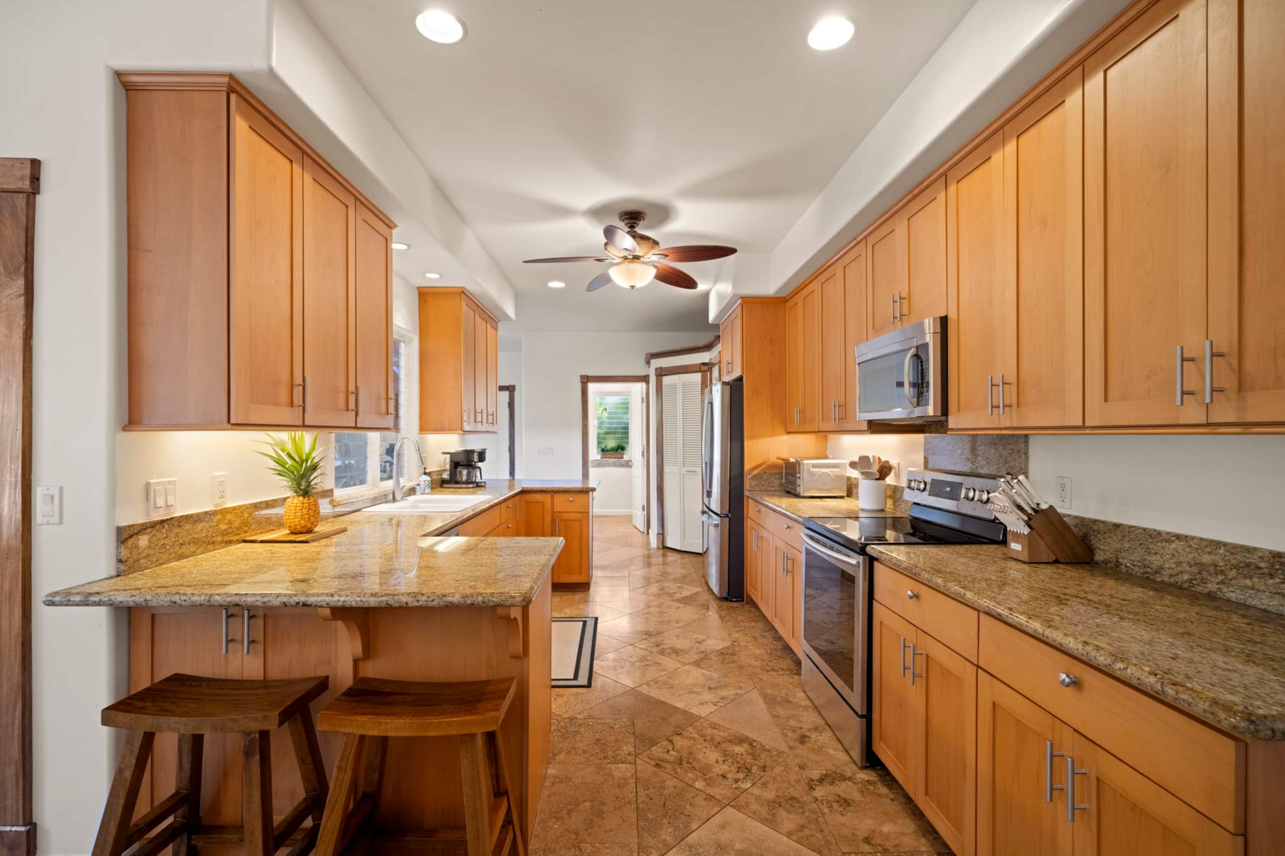 Home in Princeville · ★5.0 · 3 bedrooms · 3 beds · 3 private baths - Image 11