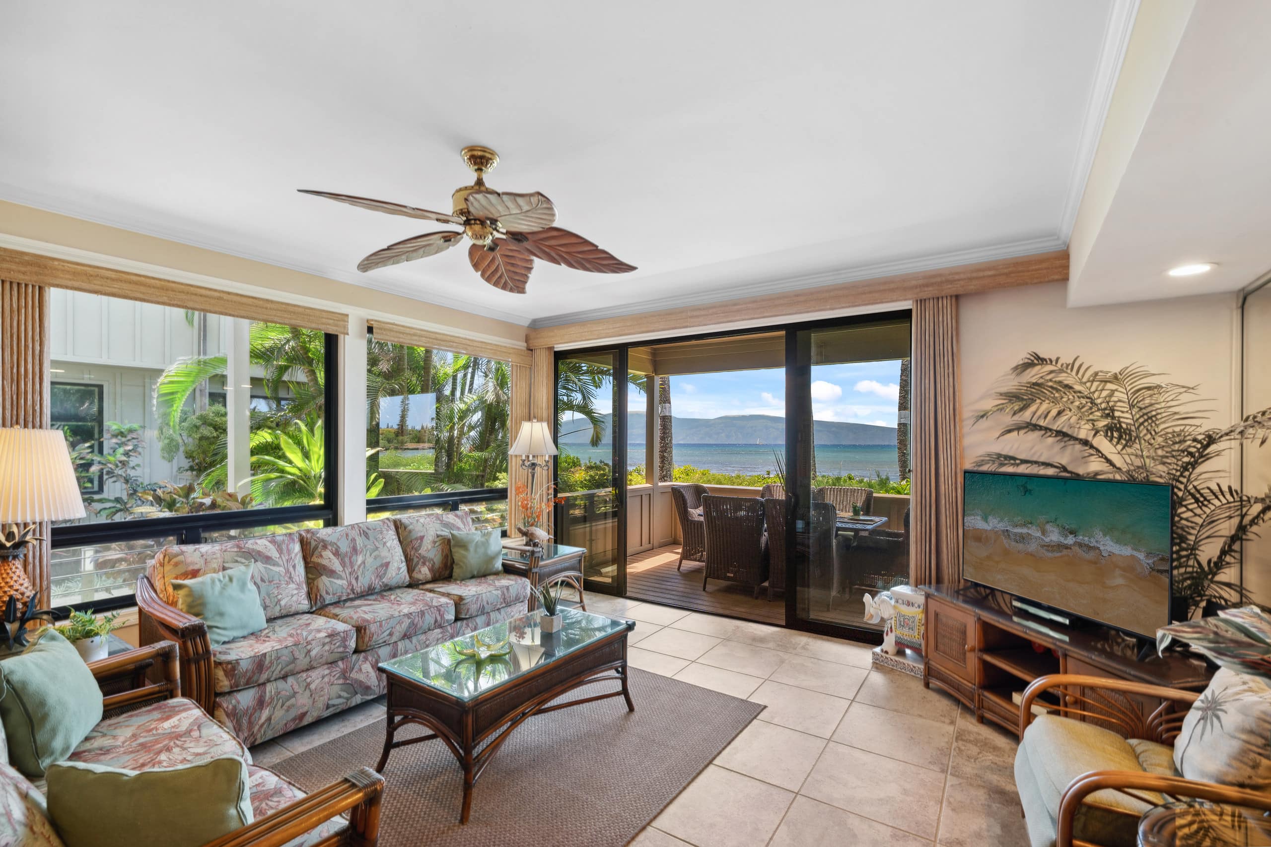 Condo in Lahaina · ★5.0 · 3 bedrooms · 5 beds · 2 baths - Image 2