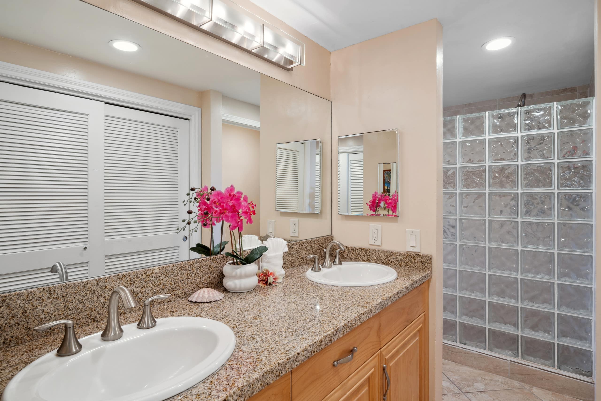 Condo in Lahaina · ★5.0 · 3 bedrooms · 5 beds · 2 baths - Image 29