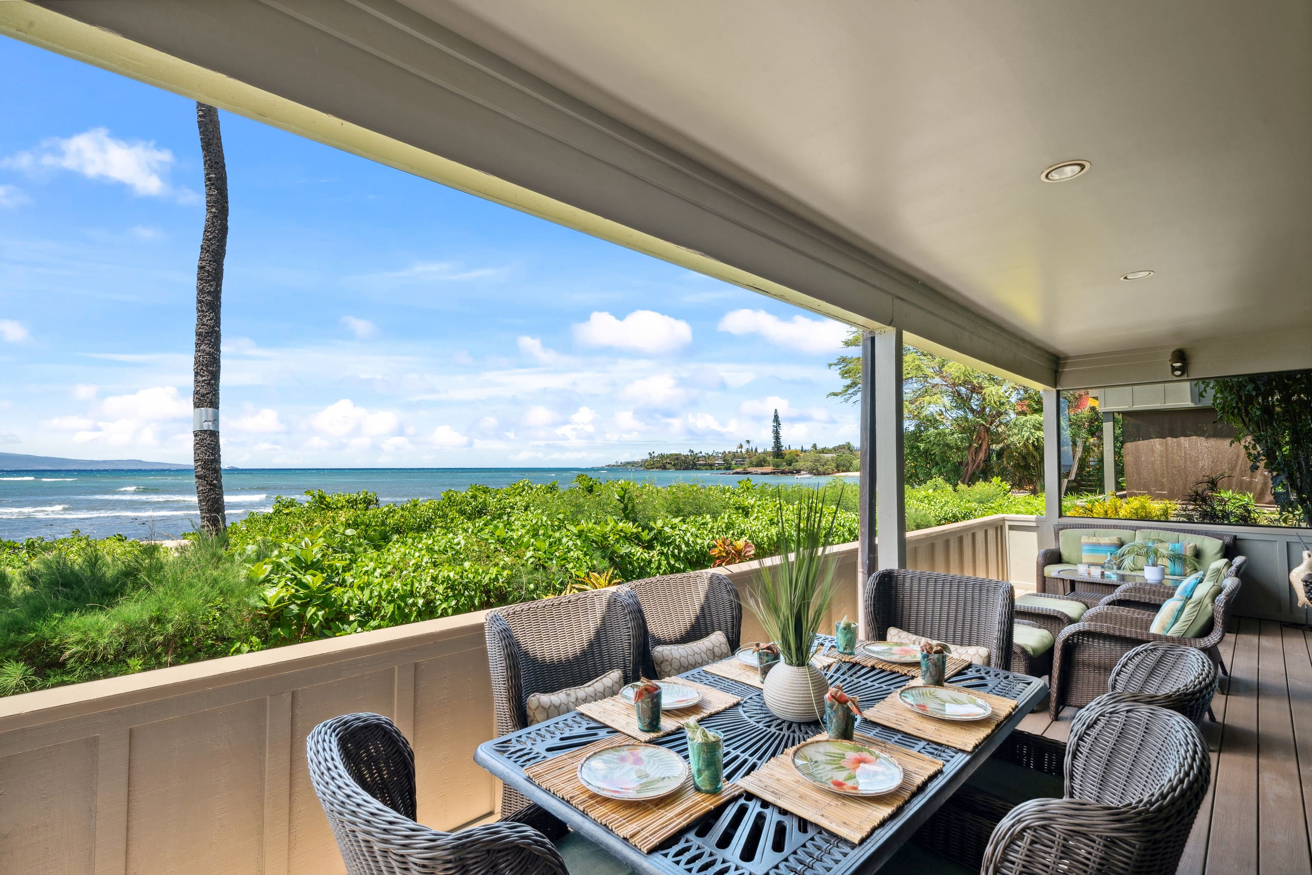 Condo in Lahaina · ★5.0 · 3 bedrooms · 5 beds · 2 baths - Image 1