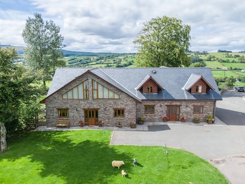 Crai Valley Eco Lodges