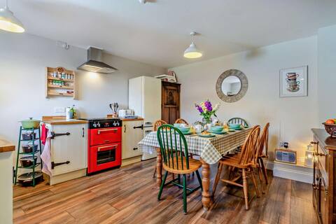 3 Bed in Saxmundham (oc-r32069)