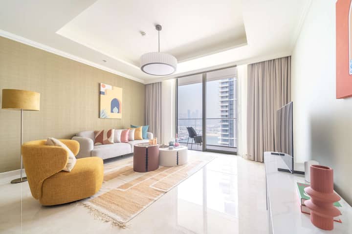 Spacious 1br W/ Harbour Views In Emaar Beachfront! - Dubai Marina