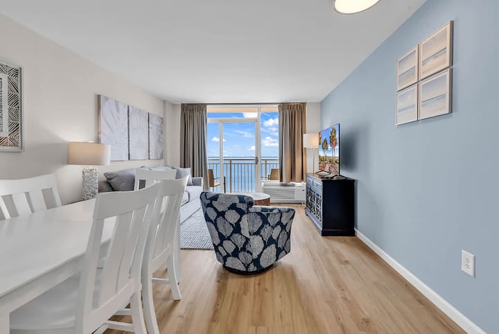 Oceanfront 1br Newly Renovated Sandy Beach Escape - Myrtle Beach