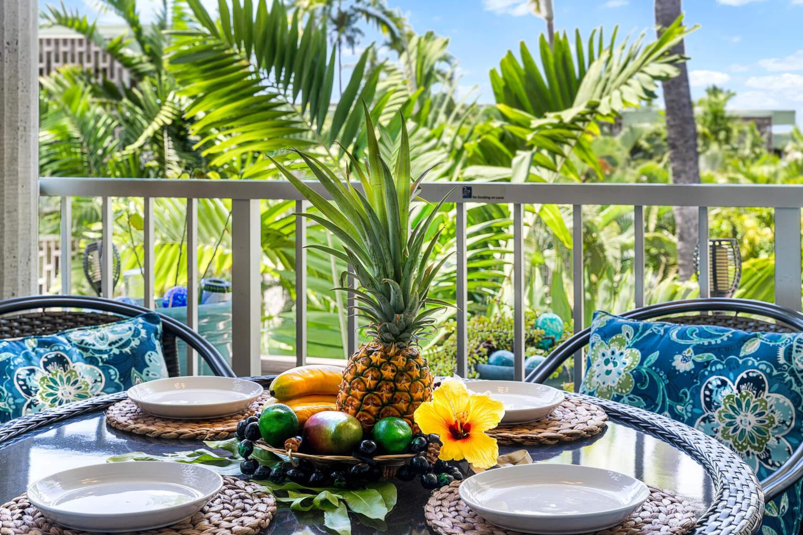 Condo in Kailua-Kona · ★4.88 · 1 bedroom · 2 beds · 1 private bath - Image 1