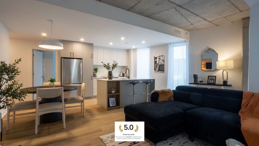 Luxury 2BR in Old port |+Free Parking