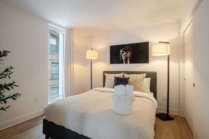 Luxury 2BR in Old port |+Free Parking gallery image 4