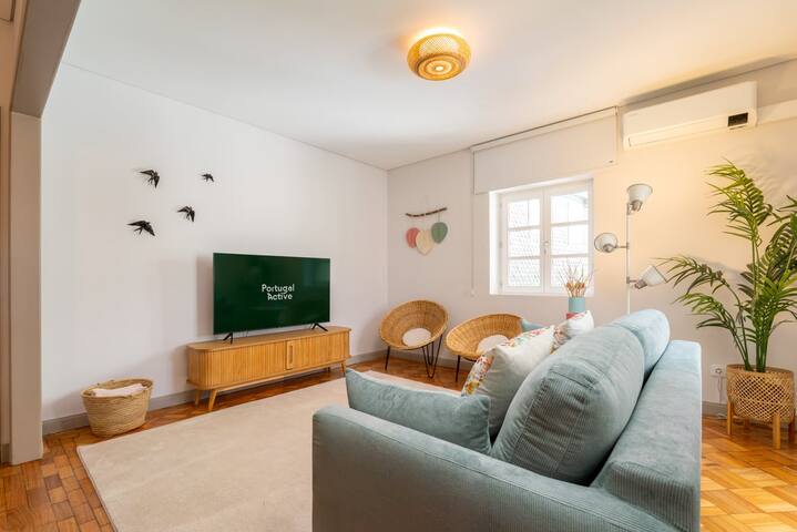 Blue Tile Hideaway by Portugal Active gallery image 2