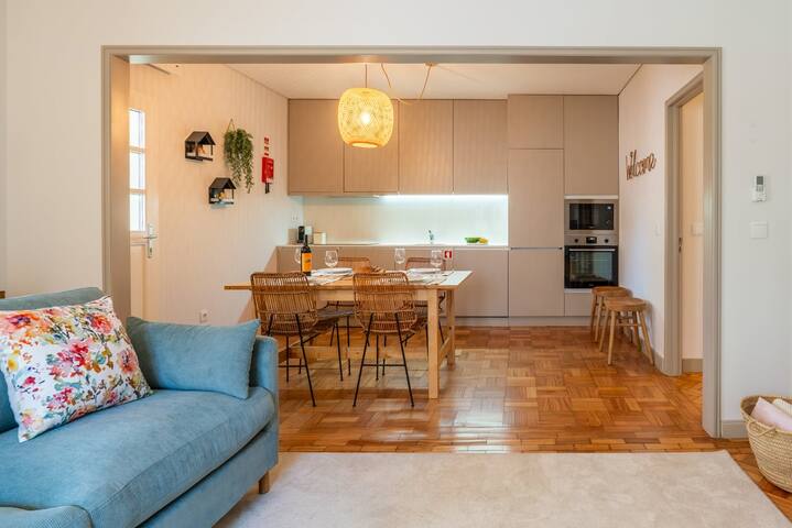 Blue Tile Hideaway by Portugal Active gallery image 4