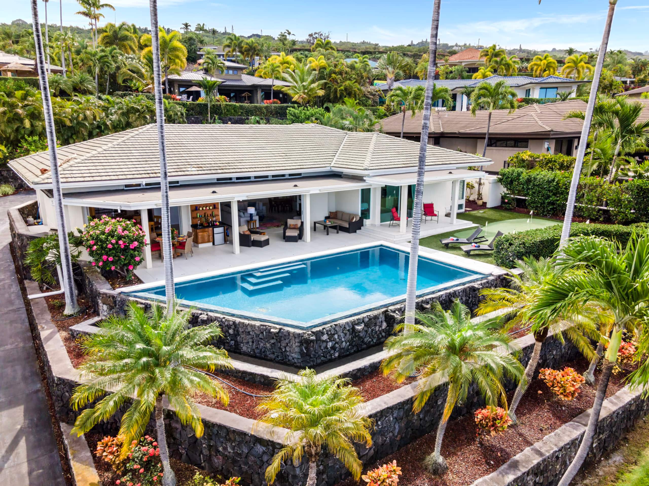 Home in Kailua-Kona · ★5.0 · 4 bedrooms · 4 beds · 3 baths - Image 1