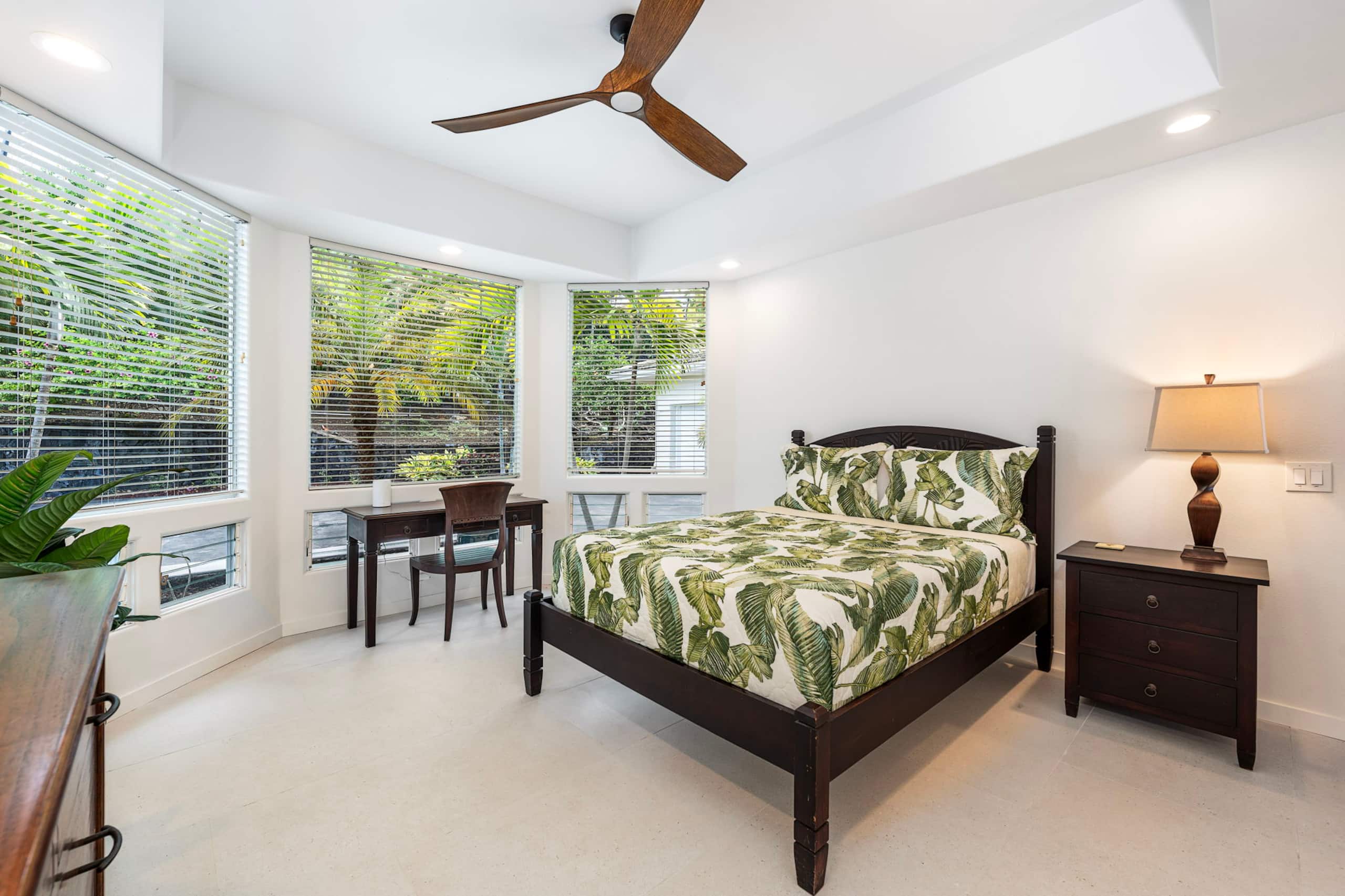 Home in Kailua-Kona · ★5.0 · 4 bedrooms · 4 beds · 3 baths - Image 33