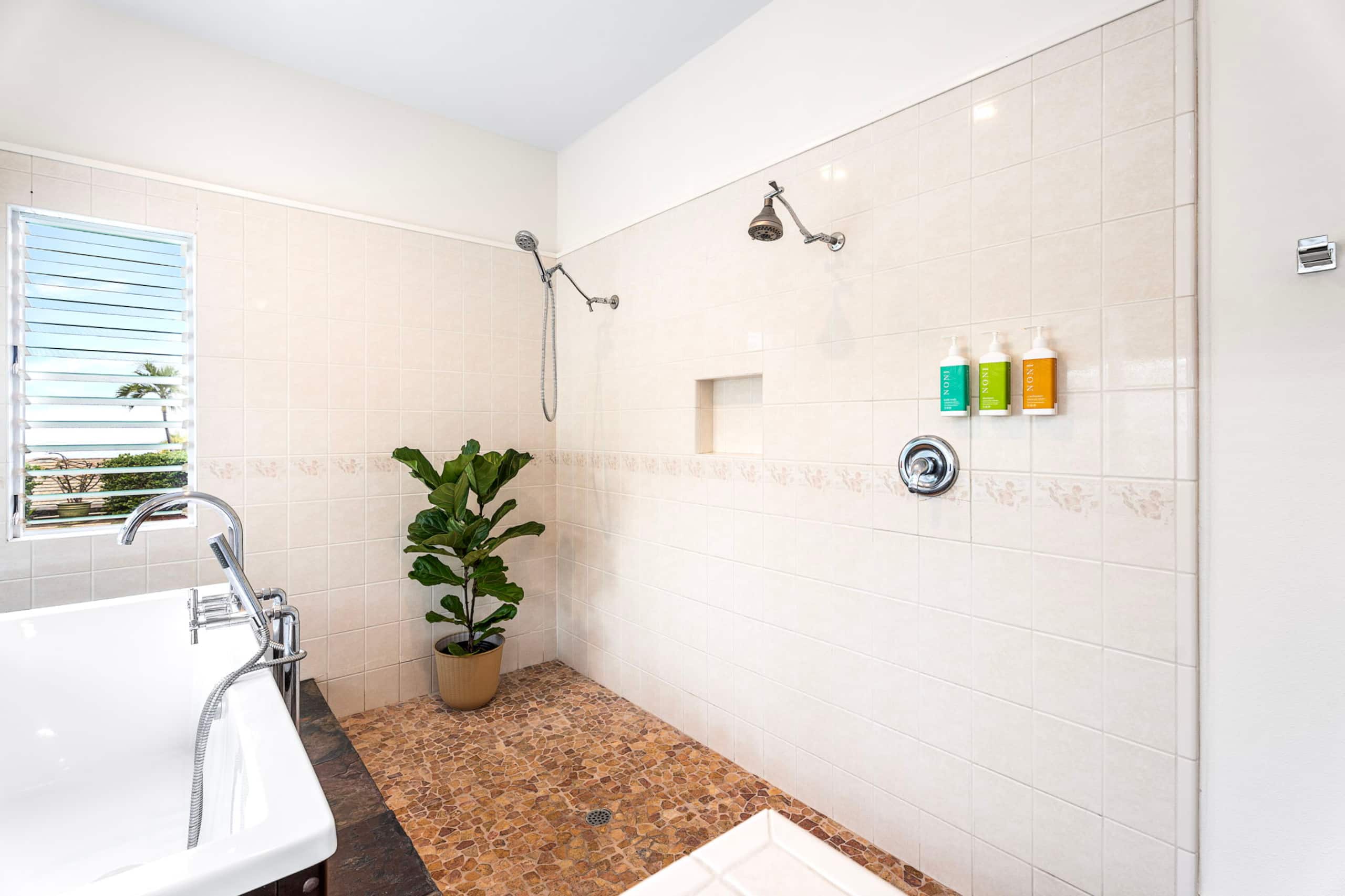Home in Kailua-Kona · ★5.0 · 4 bedrooms · 4 beds · 3 baths - Image 28