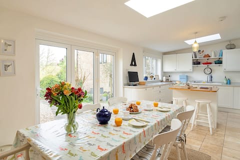 Finest Retreats | Greenhills Cottage