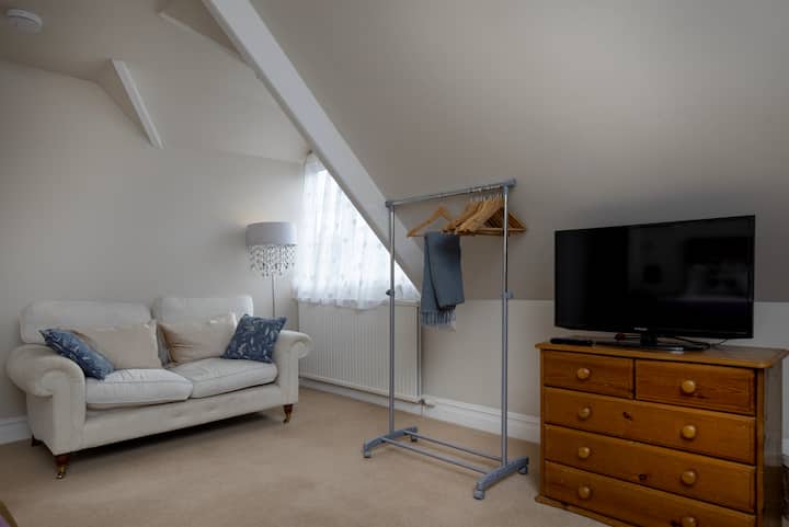 Apartamenti 2 Budleigh 25 04 23 0041