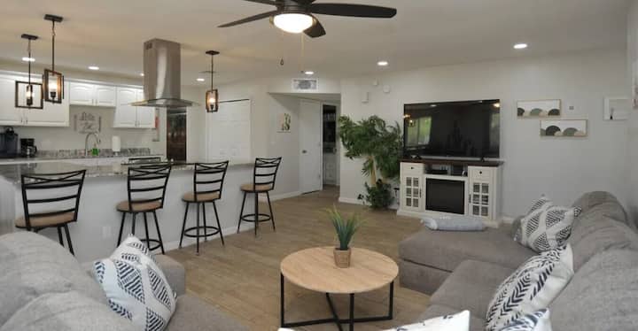 Charming 5br W/ Heated* Pool/hot Tub/bbq/mtn Views - Tucson, AZ